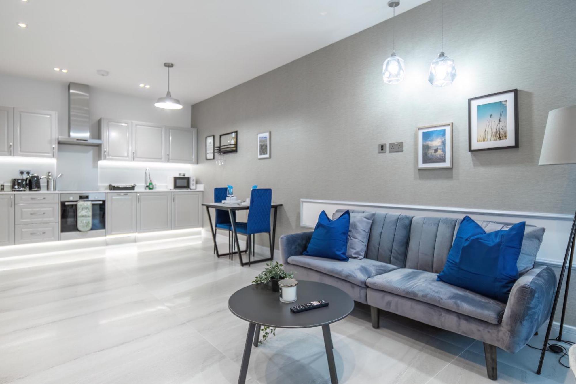 Modern & Stylish Apartments Didcot With Free Wifi Exterior photo