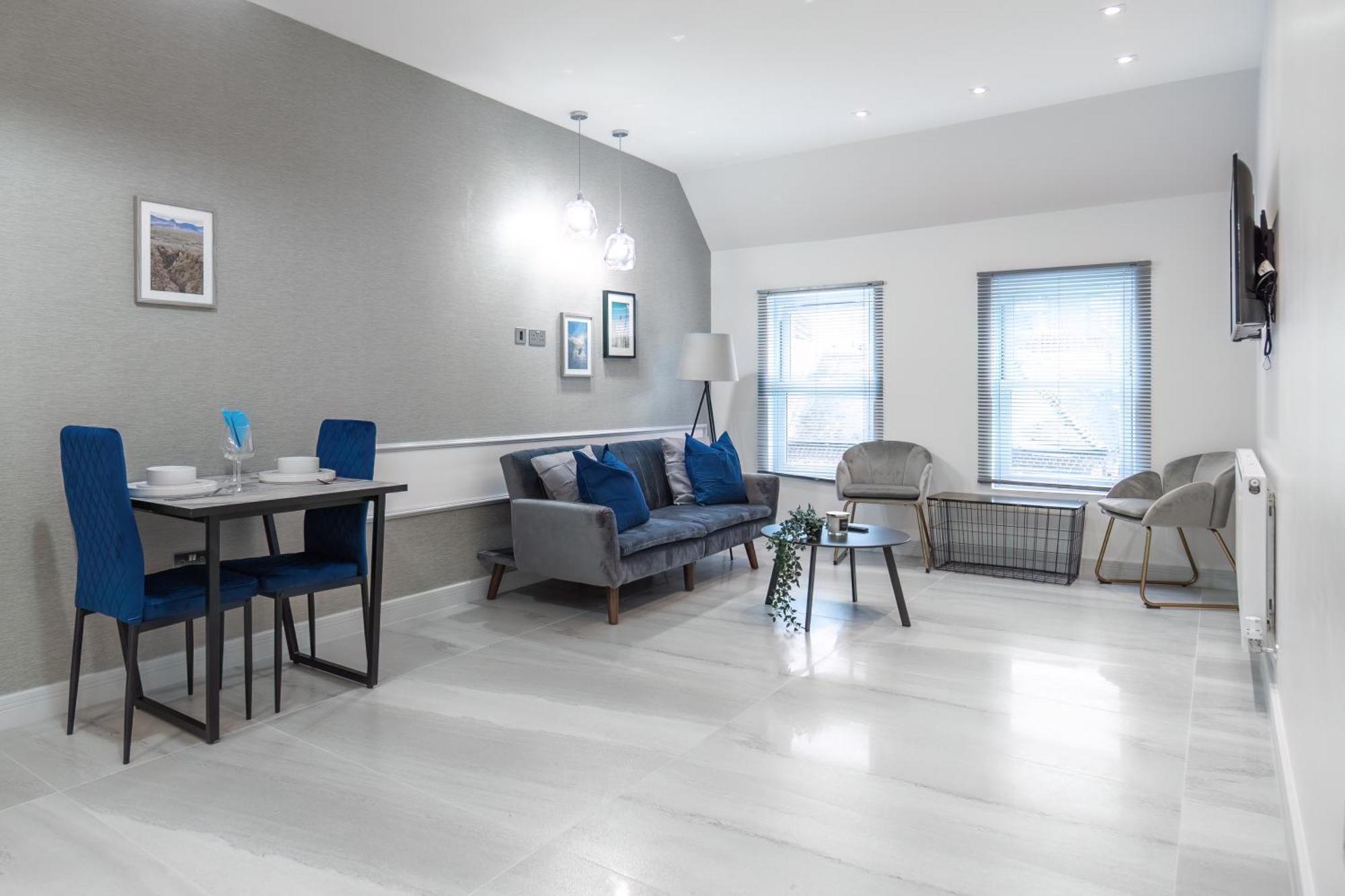 Modern & Stylish Apartments Didcot With Free Wifi Exterior photo