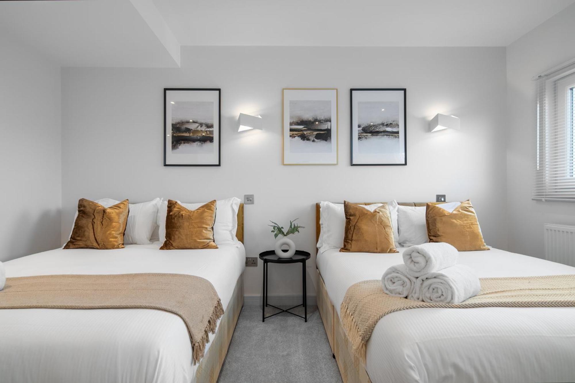 Modern & Stylish Apartments Didcot With Free Wifi Exterior photo