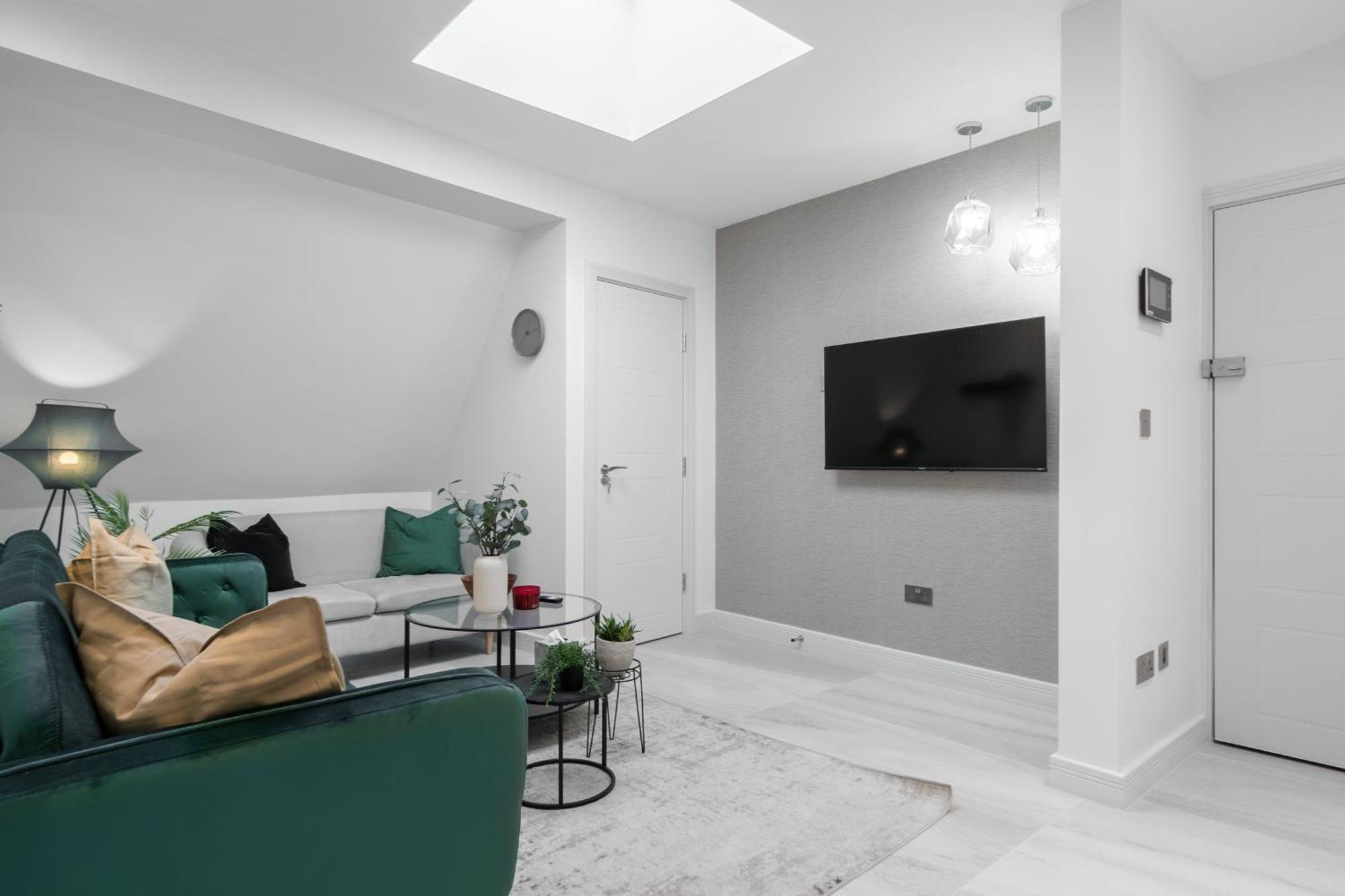 Modern & Stylish Apartments Didcot With Free Wifi Exterior photo