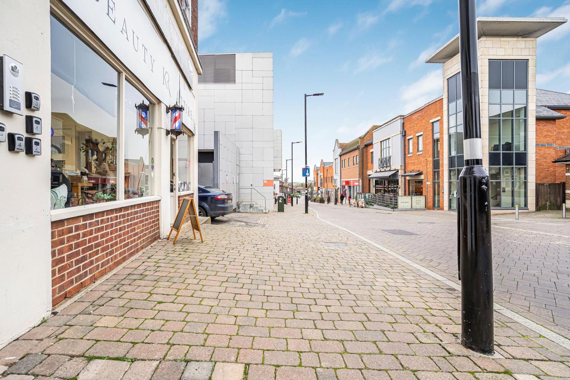Modern & Stylish Apartments Didcot With Free Wifi Exterior photo